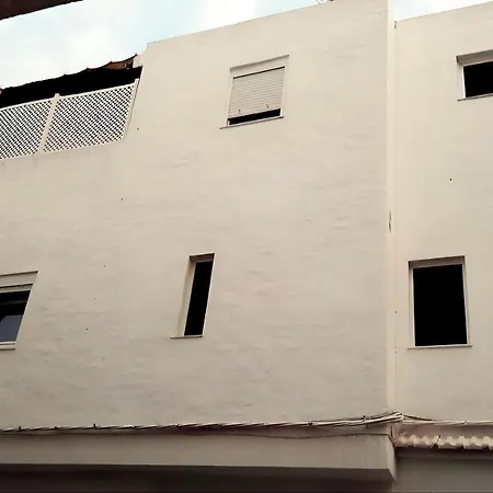 Casa Independiente En Zona Centrica En Conil